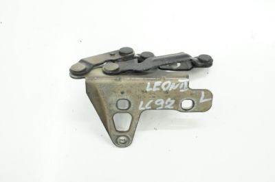 Seat leon ii 08r петля капот лівий lc9z 1p0823301 фото №1