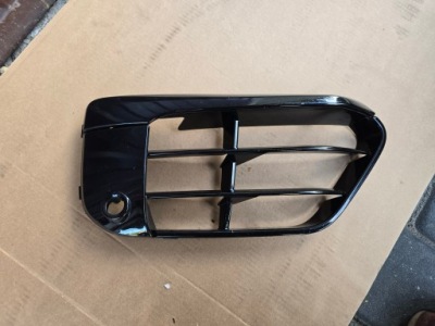 Bmw x1 f48 решітка решітка радіатора бампера правий перед 7383356 idealna фото №1