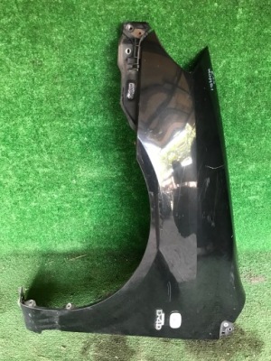 Крыло левый передний toyota corolla e12 sedan универсал фото №1