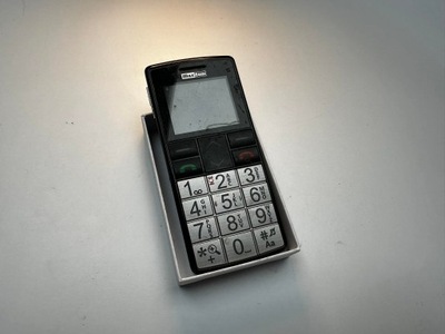 Telefon komórkowy Maxcom