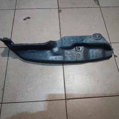 Шумоизоляция крыла правое audi a6 c5 оригинал фото №1