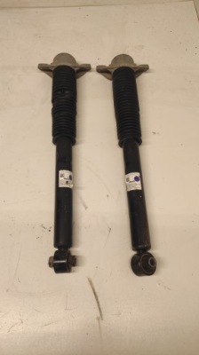 Амортизатори задня задні hyundai tucson ii 15-20 фото №1