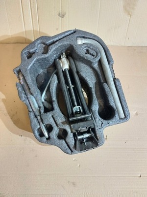 Вкладыш колеса запасного vw fox nr. 5z0021115 фото №1