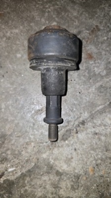 Actros mp1 болт кріплення кріпильна колектор впускний  колектор впускний żółwia фото №1