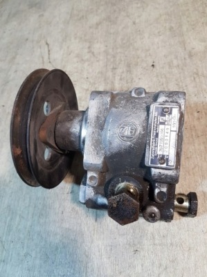 Насос усилителя vw lt lift 2.4 td фото №1
