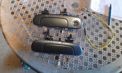 Premacy - ручка наружная левый перед правый задняя фото №1