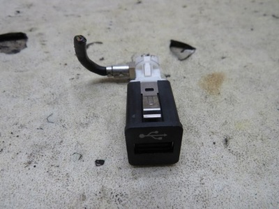 Разъём usb bmw 6 f06 f12 f13 640d фото №1
