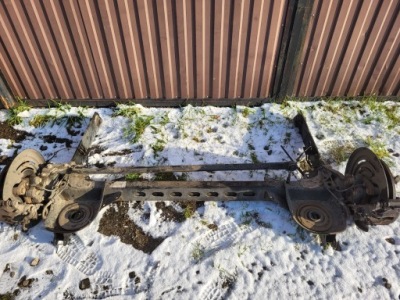 Vivaro b trafic iii talento супорт гальмівний правий задня 2016-21 фото №1