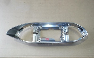 Peugeot 308 ii t9 рамка защита хром дисплея фото №1