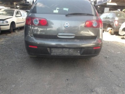 Бампер задняя fiat croma 1.9 jtd 284/a фото №1