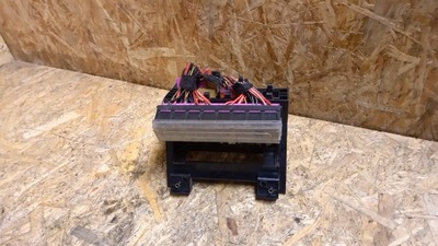 Vw sharan galaxy alhambra 1.9 tdi 02r r коробка запобіжників фото №1