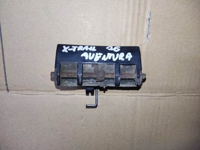 Ручка кришки задня nissan x-trail t30 00-09 фото №1