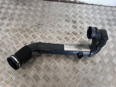 Труба впускний bmw x1 f48 f49 1105879s02 фото №1