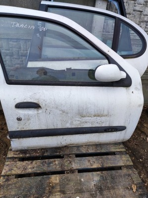 Thalia двері правий перед фото №1