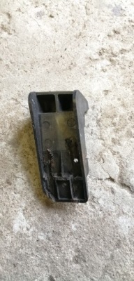 Mazda 6 gh 08-12 направляющая лампы левый передний фото №1