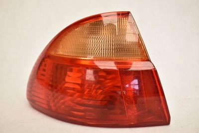 Toyota avensis verso лампа левая задняя 89022028 фото №1