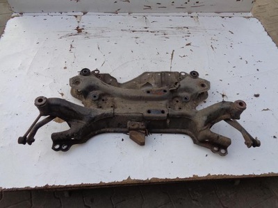 Підрамник поперечина toyota avensis t27 2.0 d4d фото №1