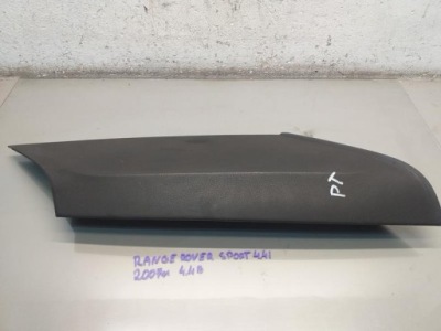 Молдинг накладка стійка правий задня sport i фото №1