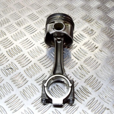 Volkswagen golf vii 2013 поршень фото №1