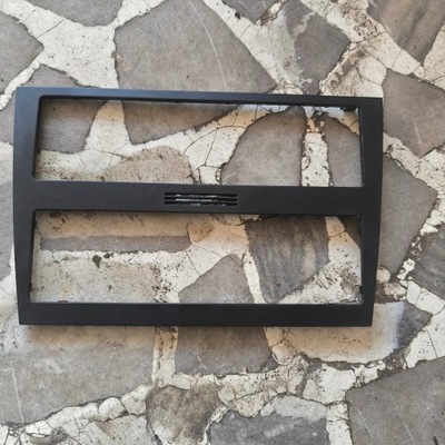 Audi a4 b5 lift - рамка консоли 8d0863263ab фото №1