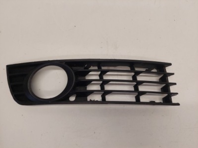 Решётка бампера правый перед audi a4 b6 фото №1