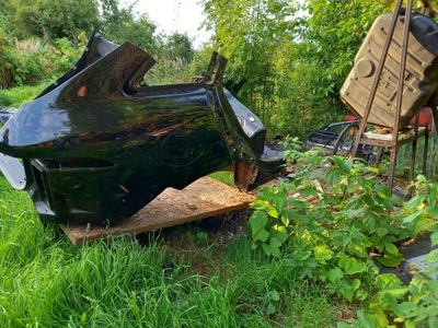 Jaguar f pace четверть правая задняя фото №1