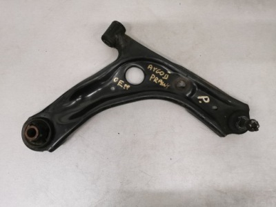 Toyota aygo ii c1 ii 108 рычаг правый перед komplety-oryginał! 46068-0h021 фото №1