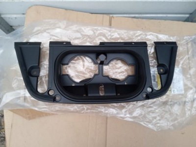 Nissan leaf ii корпус разъём зарядки oryg. фото №1