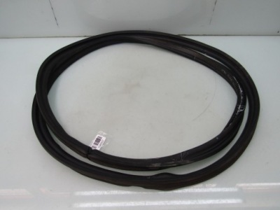 Mazda cx-30 21r прокладка крышки задний задняя багажника фото №1