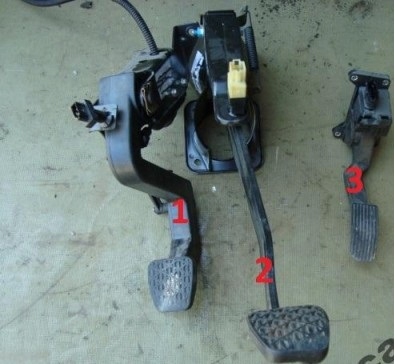 Mercedes vito w639 03-10 педаль газа europa фото №1