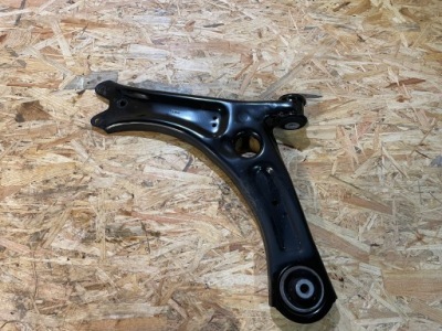 Важіль лівий перед vw caddy 2k5 1k0407151bl фото №1