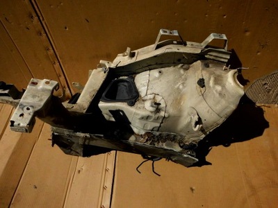 Opel zafira c лонжерон чверть права y611 фото №1