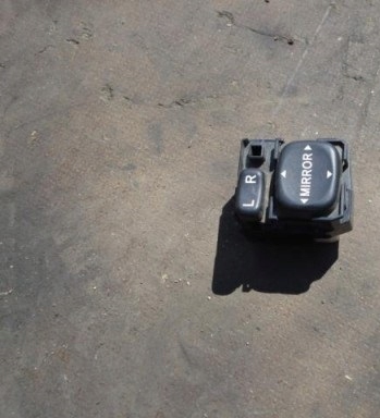 Subaru forester ii lift 05- переключатель зеркал фото №1