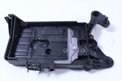 Подставка аккумулятор vw passat b8 19r. lift kombi 2.0 фото №1