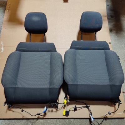 Citroen c3 iii спинка сидіння праве ліва подушка безпеки фото №1