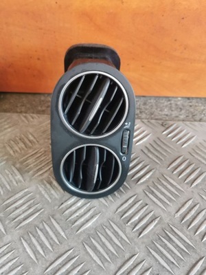 Volkswagen оригінальний номер решітка обдув 5m0819703d фото №1