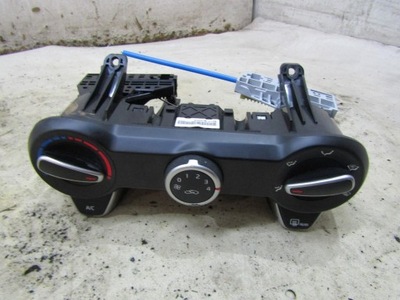 Панель обдув кондиционера kia stonic 97250h8500 фото №1