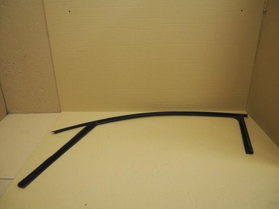 Прокладка скло лівий перед volvo c30 фото №1