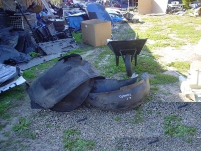 Vw touareg підкрилок задні праве ліва задня фото №1