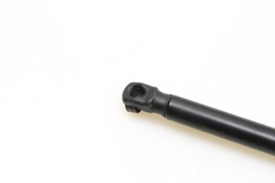 Подпорка капот audi q7 4l 4l082335901s 2007 фото №1