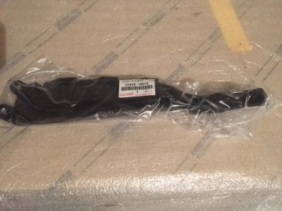 Решётка бампера противотуманной фары lexus nx оригинал фото №1