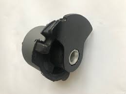 Втулка балка задня передня dodge challenger 2009-21 фото №1