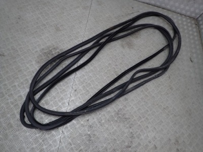 Mercedes x w470 прокладка ущільнювачі двері дверні ліва права перед задня фото №1