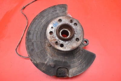 Поворотний кулак ступиця правий перед 361036 mercedes ml w163 4.0 cdi 250 km lift фото №1