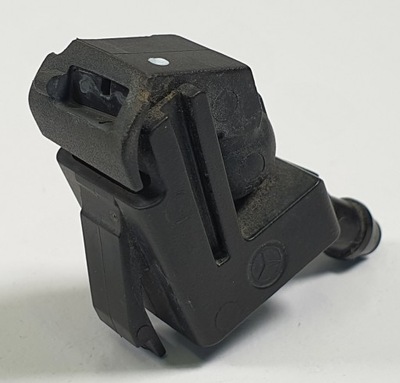 Насадка розпилювача капот mercedes gl x164 фото №1