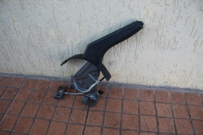 Рычаг тормоза ручного nissan note e11 фото №1