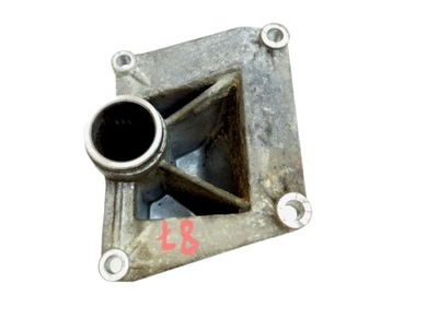 Ł8 кронштейн опора полуось bmw x5 e70 7600691 фото №1