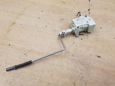 Привод крышка горловины  топливной  seat leon 1 фото №1