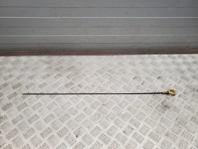 Chrysler pacifica 2017 с передний щуп уровня масла фото №1