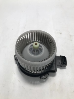 Повітродувка обдув suzuki vitara ii 15- anglik фото №1